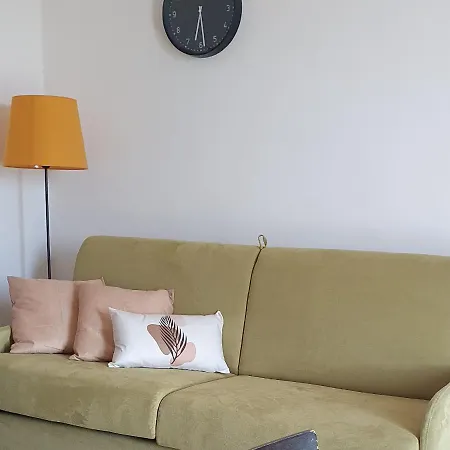 Latte E Menta Лампореккьо